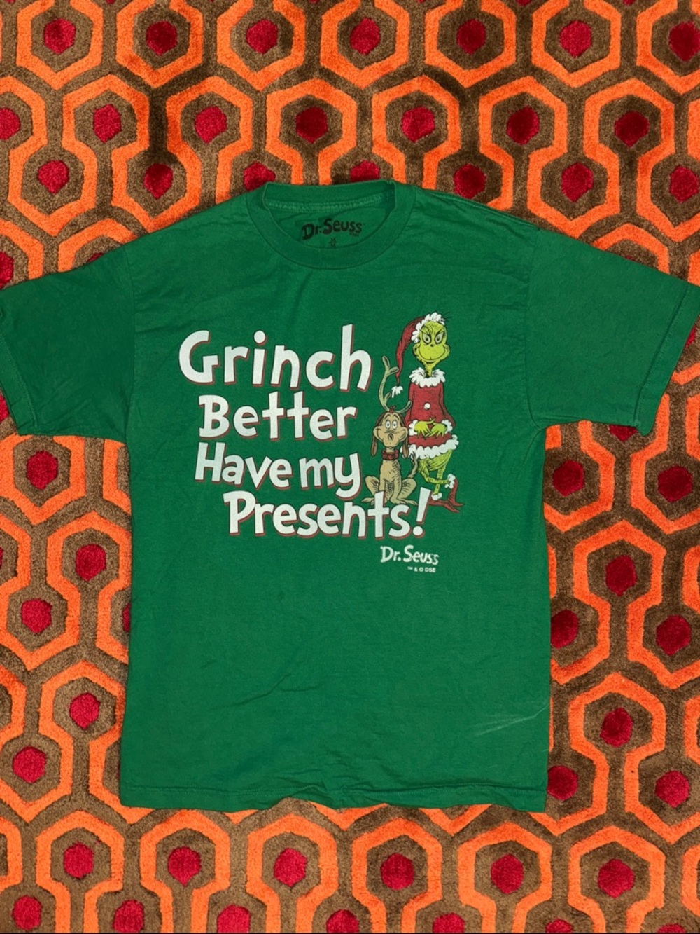 MAKE OFFER! Dr. Seuss Green Grinch "Better Have My Presents" Graphic Tee t-shirt